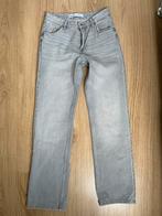 Bershka Jeans Lichtgrijs Mt 36 Dames ZGAN, Ophalen of Verzenden, Zo goed als nieuw, Grijs, W32 (confectie 46) of kleiner