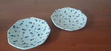 2 schoteltjes van royal staffordshire vanity fair beschikbaar voor biedingen