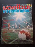 VI Seizoensgids 1981/82 Eredivisie incl. poster AZ Alkmaar, Ophalen of Verzenden, Gebruikt, Feyenoord, Boek of Tijdschrift