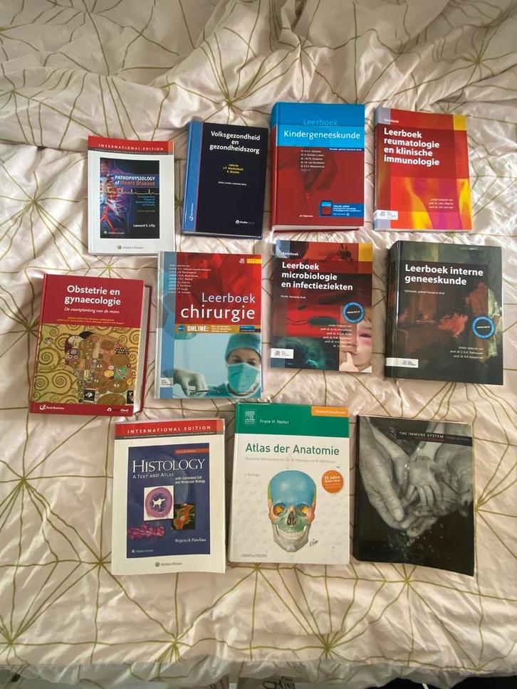 Geneeskunde boekenpakket bachelor UvA, Boeken, Studieboeken en Cursussen, Zo goed als nieuw, WO, Beta, Ophalen of Verzenden
