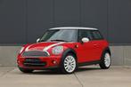 Mini Cooper 1.6 airco navi cruise bluetooth garantie NAP, Auto's, Mini, Voorwielaandrijving, Euro 5, Gebruikt, 4 cilinders