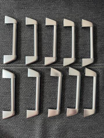 10 zilverkleurige meubelgrepen grepen handgrepen beschikbaar voor biedingen