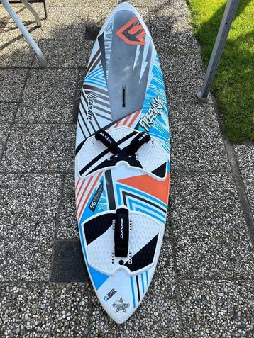 Windsurf Fanatic Freewave 95 no Goya Patrik beschikbaar voor biedingen
