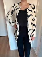 Jas: Chique tussenjas met verenpatroon (M), Maat 38/40 (M), Beige, Ophalen of Verzenden, Jasje