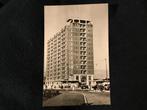 Oude ansichtkaart Rotterdam flat Zuidplein, Ophalen of Verzenden, 1940 tot 1960, Gelopen, Zuid-Holland