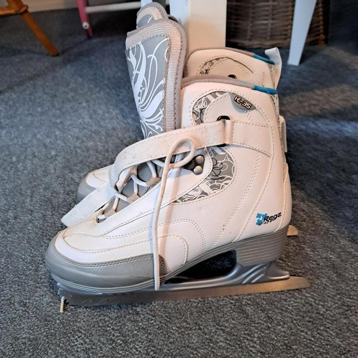 Schaatsen, kunstschaatsen. Merk Nijdam. Maat 41, Sport en Fitness, Schaatsen, Zo goed als nieuw, Kunstschaatsen, Nijdam, Ophalen of Verzenden
