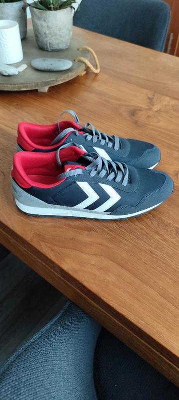 Hummel Sportschoenen Nieuw beschikbaar voor biedingen