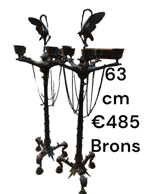 2 antieke Franse bronzen kandelaars., Antiek en Kunst, Antiek | Kandelaars, Zilver, Ophalen
