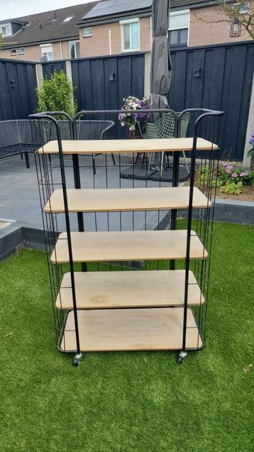 Opbergrek / open kast