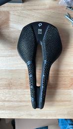 prologo nago r4 pas 3dmss nack/137mm, Ophalen of Verzenden, Zo goed als nieuw, Racefiets, Zadel