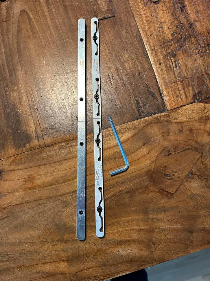 Nieuwe Festool FSV verbindingsstukken voor geleiderail, Doe-het-zelf en Verbouw, Gereedschap | Zaagmachines, Zo goed als nieuw