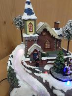 Kerst huis , kerst tafereel met verlichting en beweging, Diversen, ., Ophalen of Verzenden, Zo goed als nieuw, .
