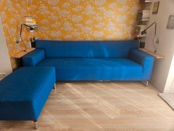 Jamé Suze bank met hocker blauw  beschikbaar voor biedingen