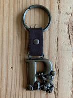 Sleutelhanger Mickey Mouse letter P, Ophalen of Verzenden, Zo goed als nieuw, Overige typen