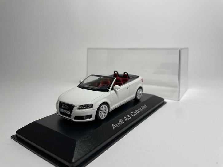Minichamps Audi A3 Cabriolet collectors model, Hobby en Vrije tijd, Modelauto's | 1:43, Zo goed als nieuw, Auto, MiniChamps, Ophalen of Verzenden