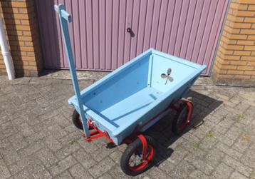 Bolderkar beschikbaar voor biedingen