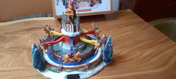 Leuke kerstcarrousel, Diversen, Kerst, Zo goed als nieuw, Ophalen of Verzenden