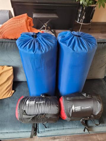 2x zelfopblazend matje + topper beschikbaar voor biedingen