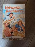 Vakantie in Benidorm - Inge Neelenman, Ophalen of Verzenden, Gelezen, Inge Neelenman, Nederland