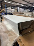 Half vrijstaand bad, geheel nieuw 900x1900, Doe-het-zelf en Verbouw, Sanitair, Ophalen, Nieuw, Bad