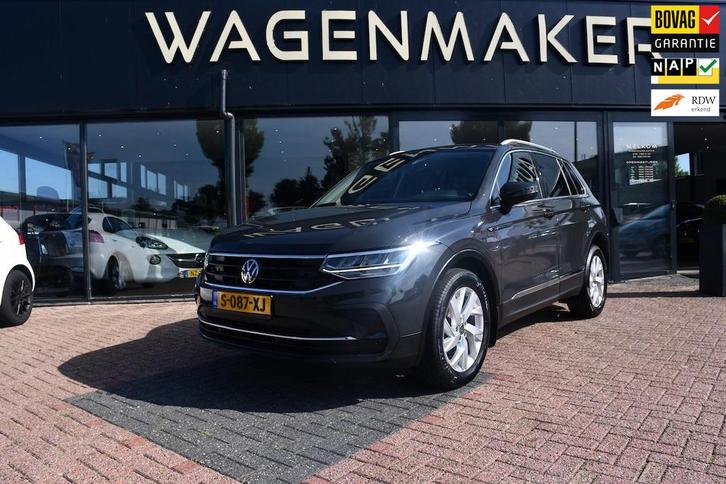 Volkswagen Tiguan 1.5 TSI Elegance AUT|ACC|Carplay|DealerOH, Auto's, Volkswagen, Bedrijf, Te koop, Tiguan, ABS, Achteruitrijcamera