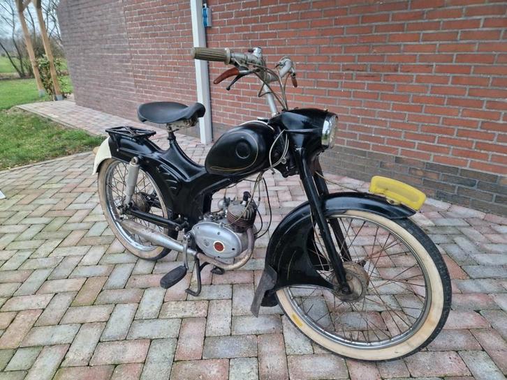 HMW Admiraal met 2 versnellingen, leuke bromfiets., Fietsen en Brommers, Brommers | Overige merken, Gebruikt, Ophalen