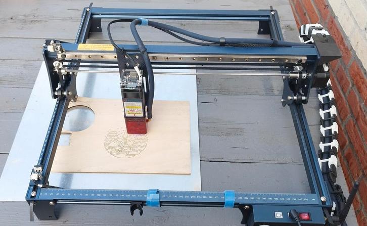 SCULPFUN S30 Pro 10W Lasersnijder graveer machine + extras, Hobby en Vrije tijd, Elektronica-componenten, Gebruikt, Ophalen of Verzenden