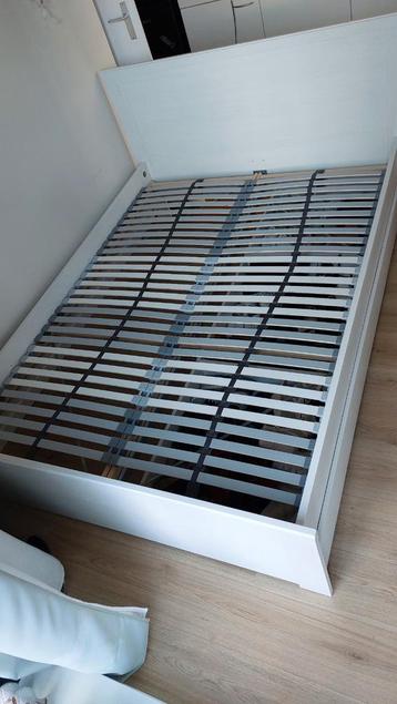 Ikea Bedframe 140x200 met lattenbodem en opberglades - afbeelding 2