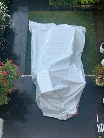 Cocon, opslagzak 300cm x 600cm beschikbaar voor biedingen