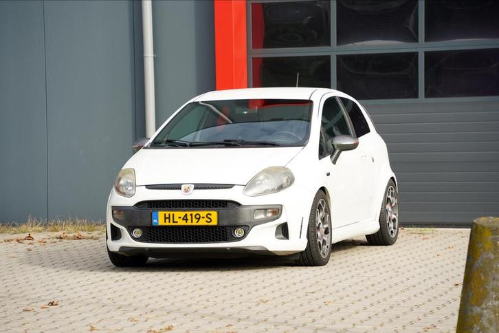 Fiat Punto Abarth 1.4 Multi-air 3DR 2011 Stage 3, Auto's, Fiat, Particulier, Punto, ABS, Airbags, Airconditioning, Alarm, Android Auto