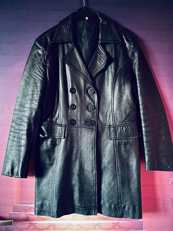 Lange echt leren jas zakken maat 38/40 nu voor 89,99€, Kleding | Dames, Jassen | Winter, Gedragen, Maat 38/40 (M), Zwart, Ophalen of Verzenden