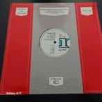 12 inch Maxisingel Modern-Nique - Love's Gonna Get You, Gebruikt, Maxi-single, Dance, Ophalen of Verzenden