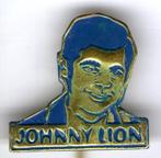 Johnny Lion blauw op koper zanger speldje ( S_103 ), Verzamelen, Speldjes, Pins en Buttons, Verzenden, Nieuw, Figuurtje, Speldje of Pin