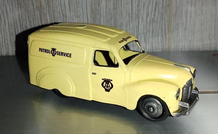 Dinky Toys #470 Austin A40 Van - code 3., Hobby en Vrije tijd, Modelauto's | 1:43, Gebruikt, Auto, Dinky Toys, Ophalen of Verzenden