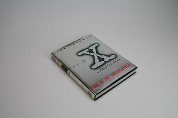 The X-Files: Book of the Unexplained Volume 2 beschikbaar voor biedingen