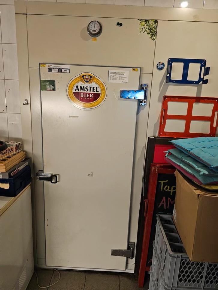 Koelcel Horeca - Perfect voor opslag!, Witgoed en Apparatuur, Koelkasten en IJskasten, Gebruikt, Ophalen