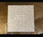 Nieuw kraamboek babyboek eerste babyjaar, Ophalen of Verzenden, Nieuw, Geboortebord