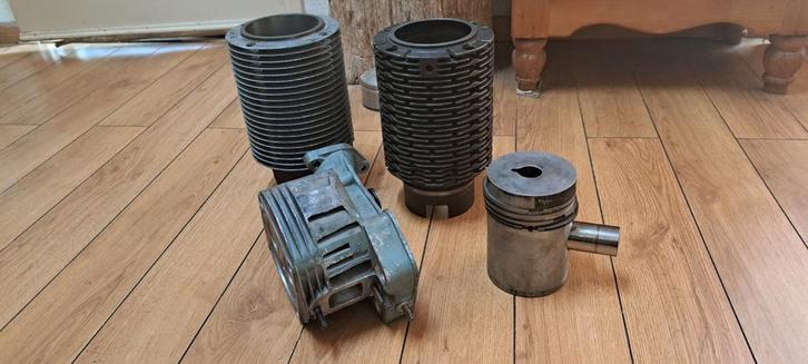 Eicher cilinder / zuigers / cilinderkoppen, Zakelijke goederen, Agrarisch | Onderdelen | Banden, Velgen en Assen, Ophalen of Verzenden