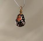 Zilveren hanger met emaillen en strass steentjes., Overige kleuren, Ophalen of Verzenden, Zo goed als nieuw, Bloem of Plant