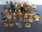 Collectie parfum miniaturen., Ophalen of Verzenden, Zo goed als nieuw, Miniatuur, Gevuld