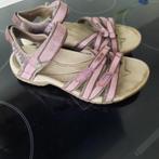 Teva sandalen 37 slippers, Schoenen, Meisje, Ophalen of Verzenden, Zo goed als nieuw