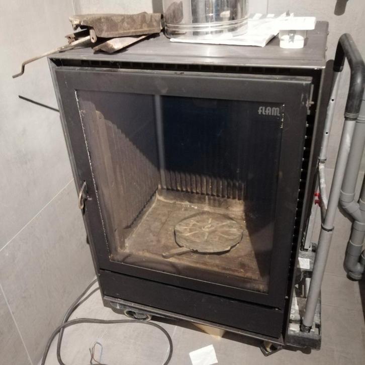 Flam mt 5775, Huis en Inrichting, Kachels, Gebruikt, Inbouw, Allesbrander, Hout, Ophalen