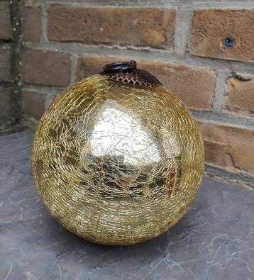 Grote Gouden Glazen heksenbal – Luxe Kerst / Deco Ornament beschikbaar voor biedingen