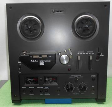 Akai tapedeck GX 215 D zwart,oogt als nieuw,lees even... beschikbaar voor biedingen