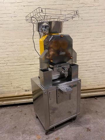 Zumex speed pro sinaasappelpers/citruspers machine beschikbaar voor biedingen