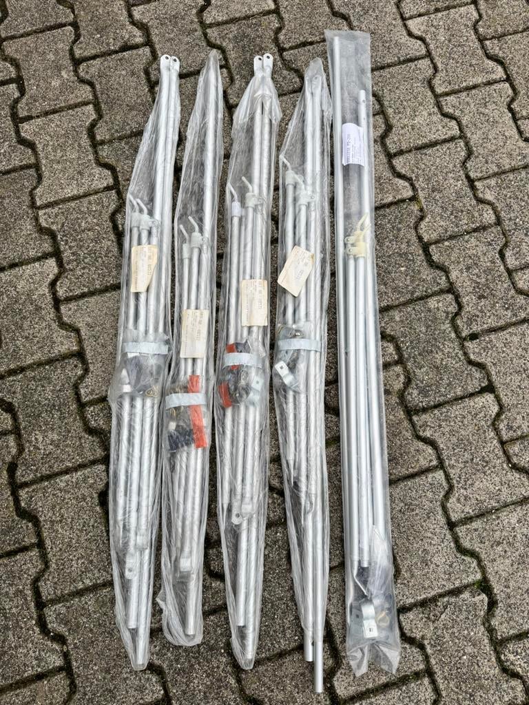 Nieuwe dorema aluminium raamluifel frames, Caravans en Kamperen, Caravan accessoires, _, _, Ophalen of Verzenden, Zo goed als nieuw