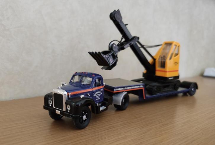 Mack B Lionelville, Hobby en Vrije tijd, Modelauto's | 1:43, Nieuw, Bus of Vrachtwagen, Corgi, Ophalen of Verzenden