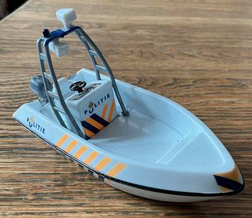 Politie Speedboot  ( SPEELGOED) beschikbaar voor biedingen