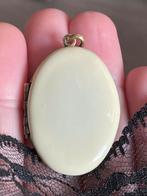 Antiek verguld medallion, Ophalen of Verzenden, Overige materialen, Ketting, Verguld