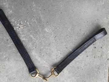 Frontriem met bitje beschikbaar voor biedingen